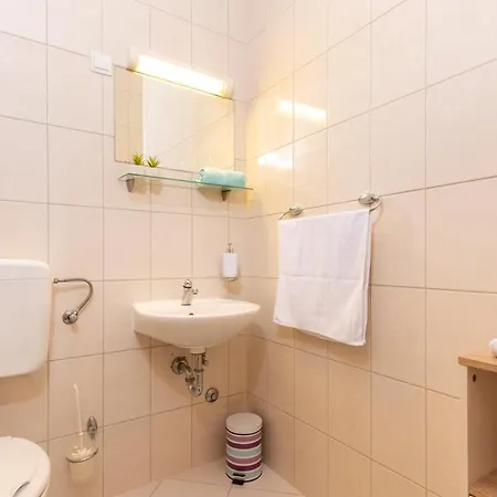 Apartament Mali *