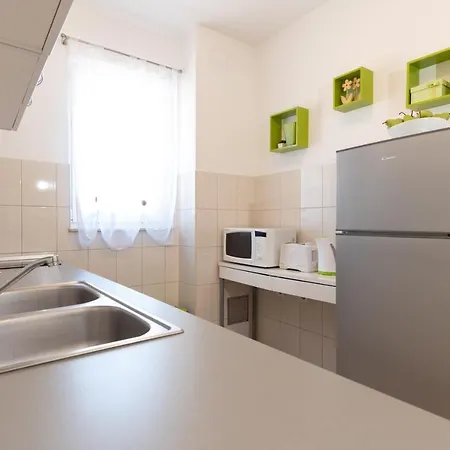 Mali Apartamento Trogir