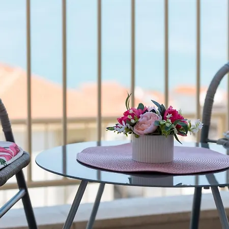 Mali Apartamento Trogir